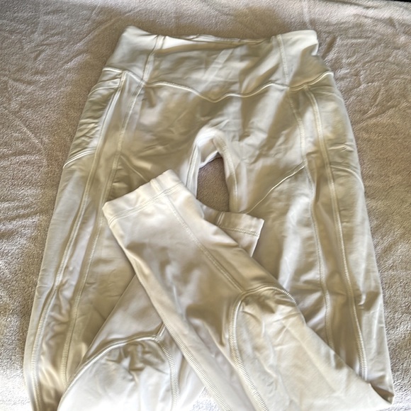 lululemon leggings - Picture 2 of 4